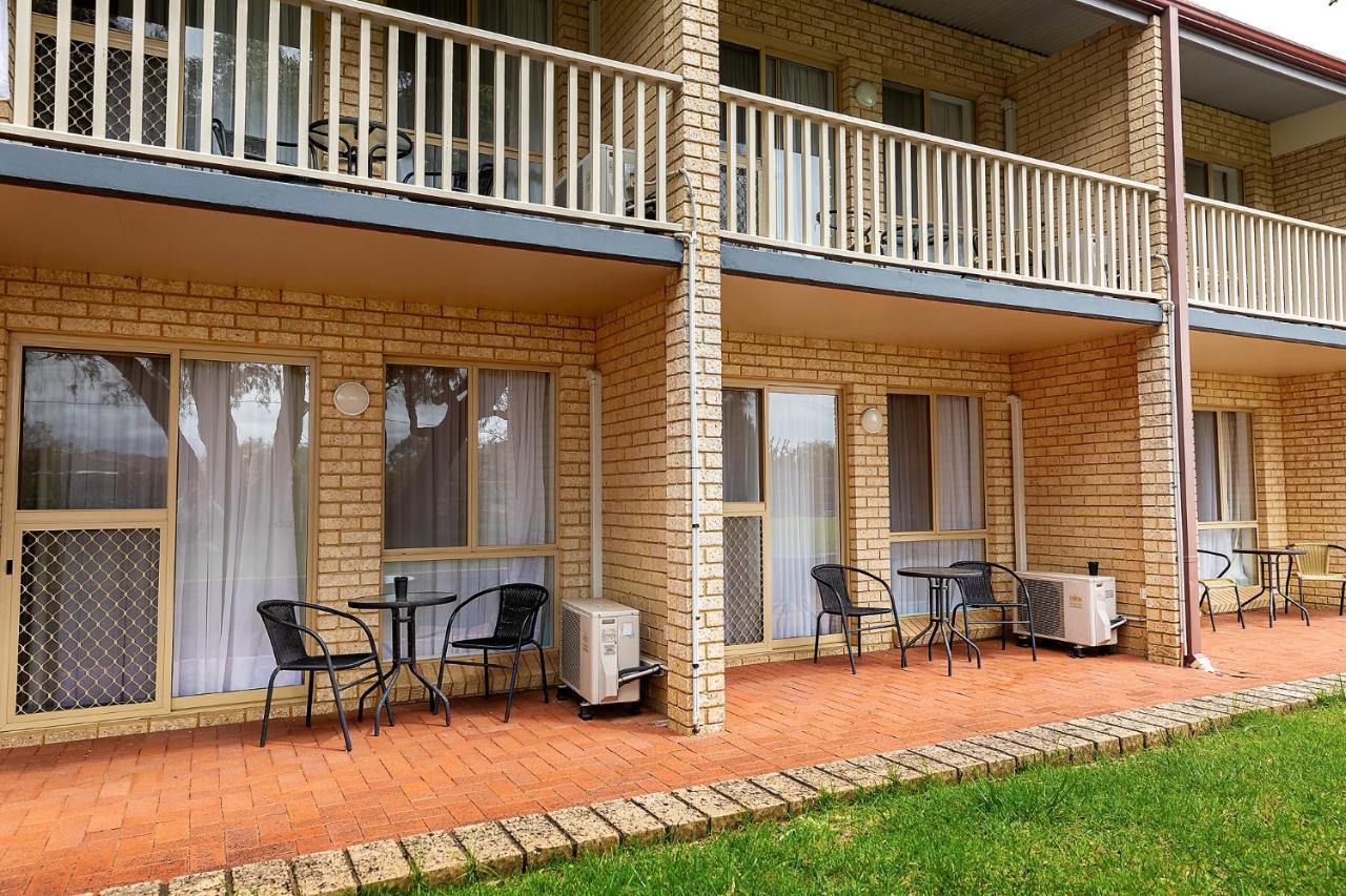 Busselton Villas And Glamping Village מראה חיצוני תמונה