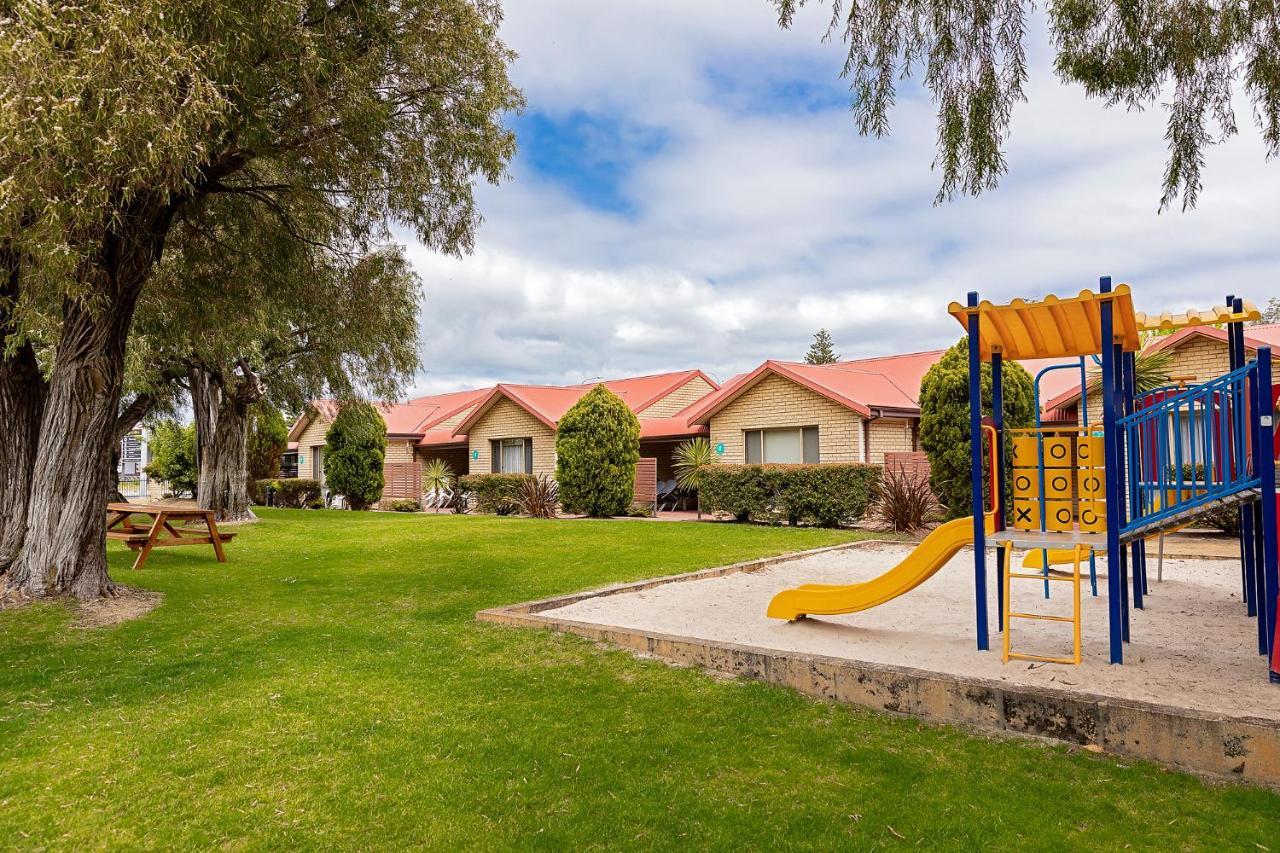 Busselton Villas And Glamping Village מראה חיצוני תמונה