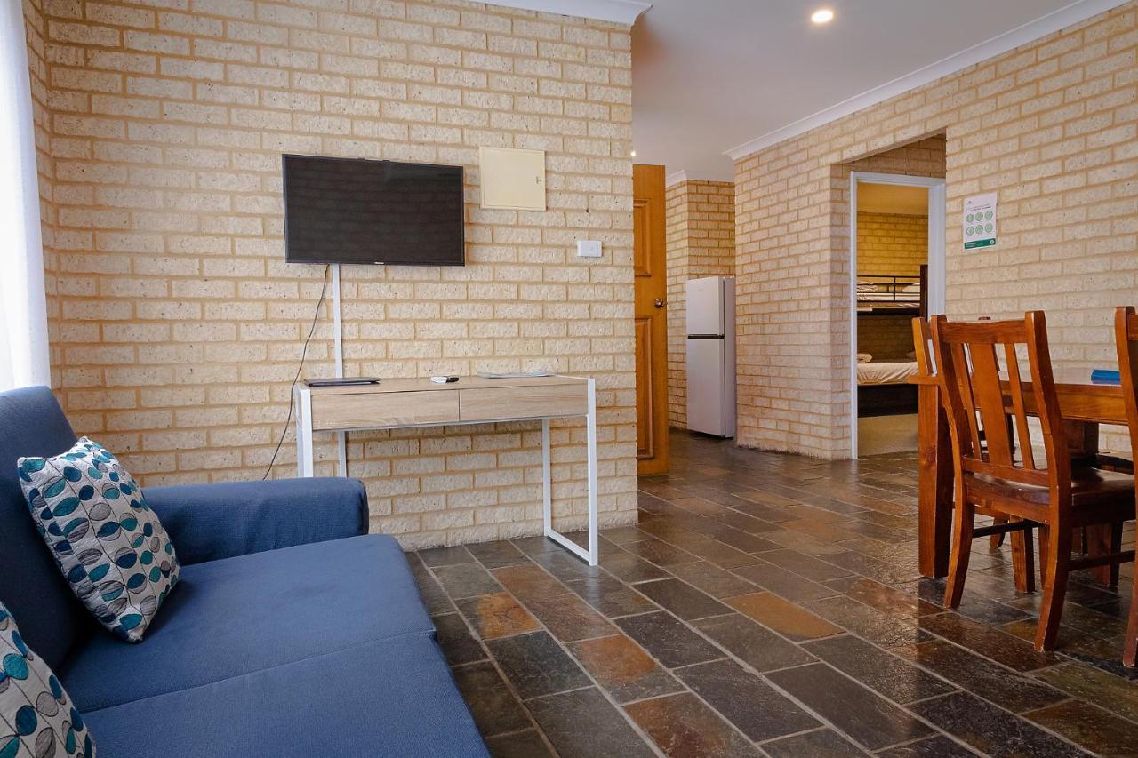 Busselton Villas And Glamping Village מראה חיצוני תמונה