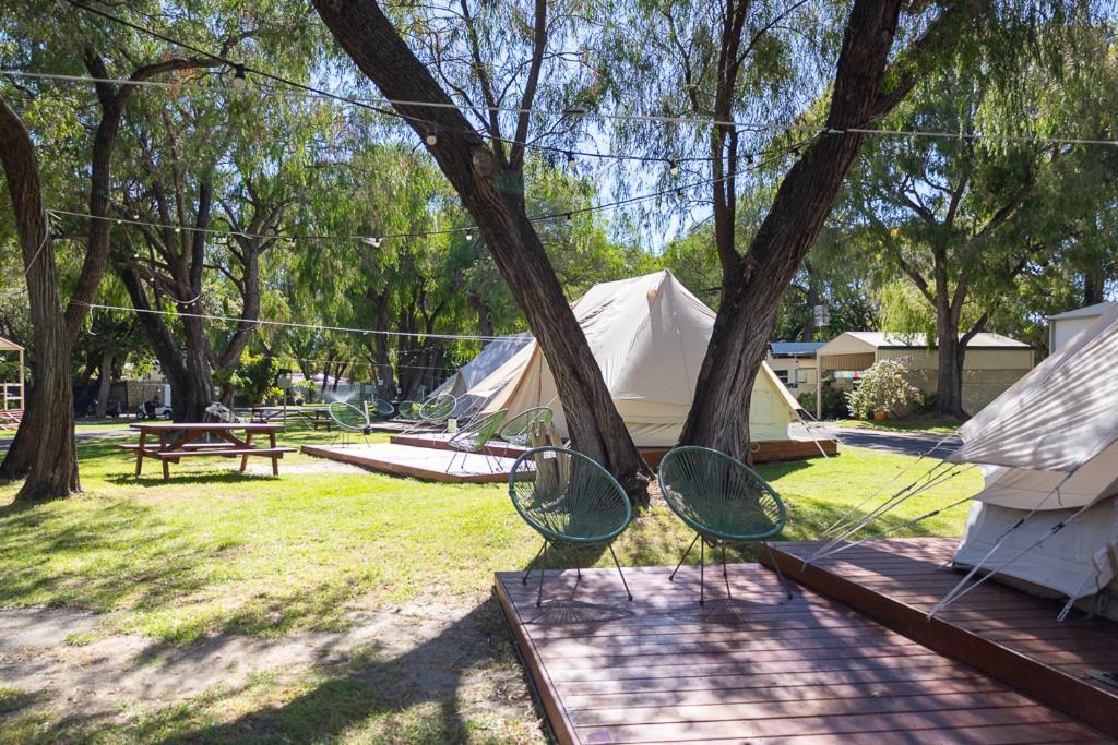 Busselton Villas And Glamping Village מראה חיצוני תמונה